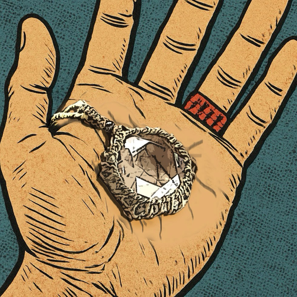 赤い糸の指輪と水晶の六芒星ペンダント